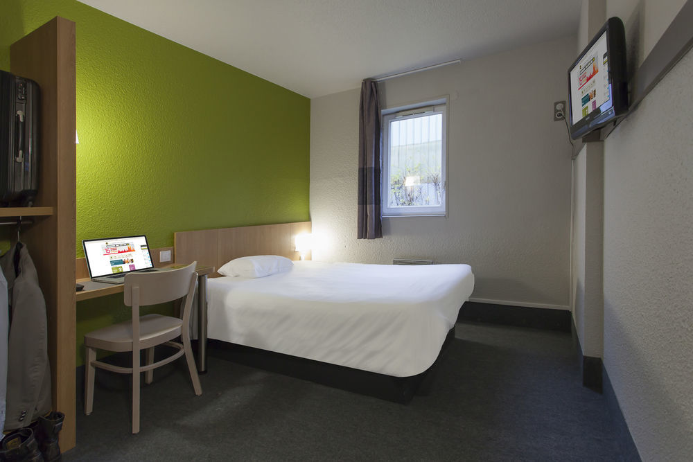Hotel Poitiers 1 Futuroscope 2*
